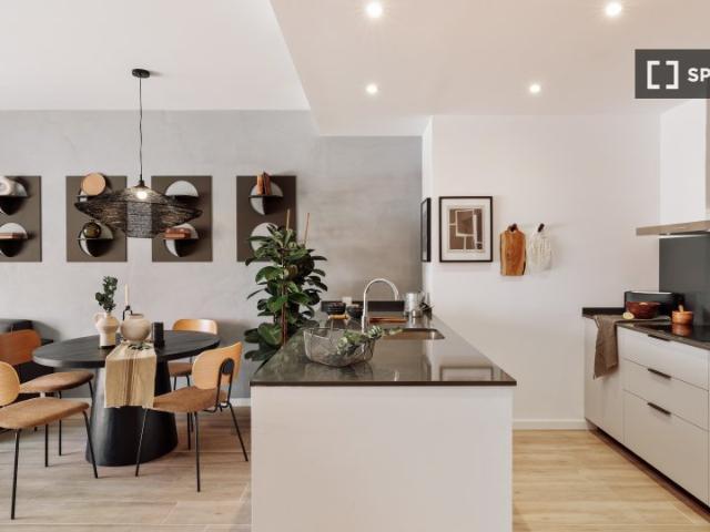 Piso de 2 habitaciones en alquiler en El Raval, Barcelona