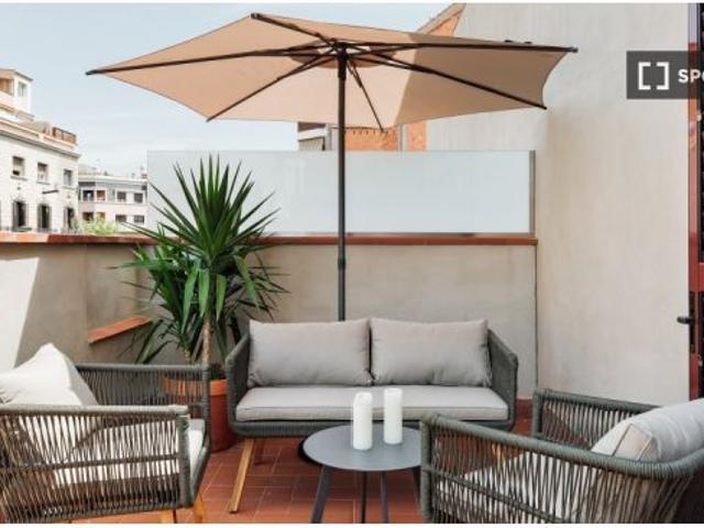 Piso de 2 habitaciones en alquiler en El Raval, Barcelona