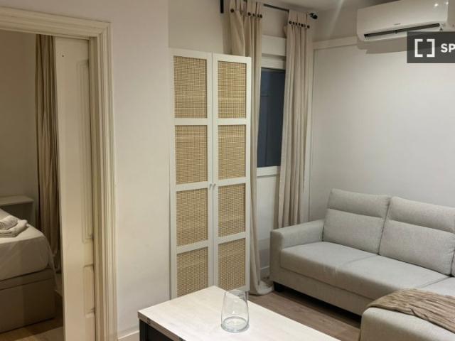 Piso de 2 habitaciones en alquiler en Goya, Madrid