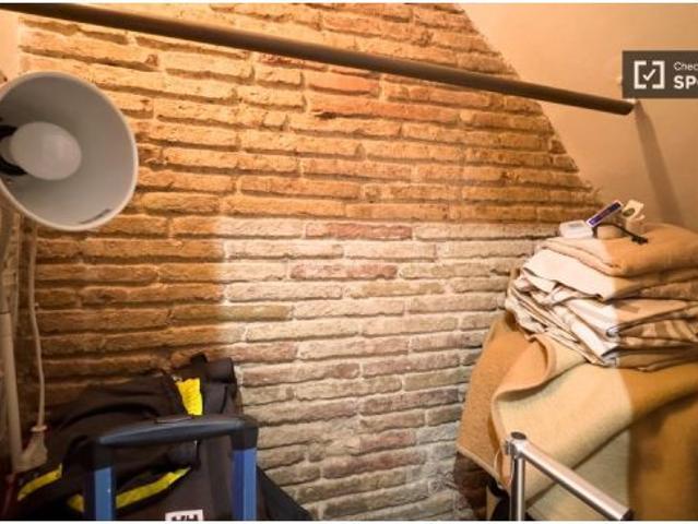 Piso de 2 habitaciones en alquiler en La Barceloneta, gastos incluidos