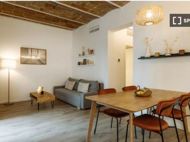 Piso de 2 habitaciones en alquiler en la Dreta de l' Eixample, gastos incluidos