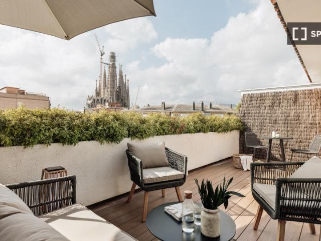 Piso de 2 habitaciones en alquiler en La Sagrada Familia