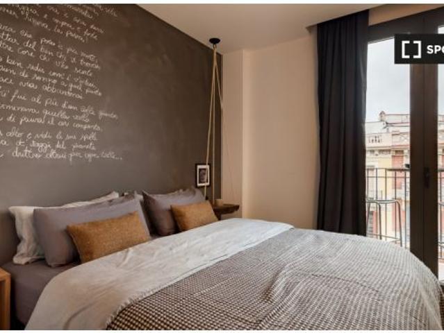 Piso de 2 habitaciones en alquiler en La Sagrada Família, sin restricciones