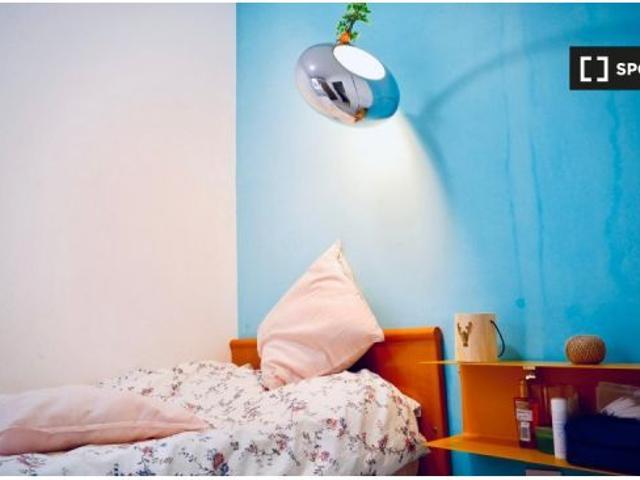 Piso de 2 habitaciones en alquiler en La Torrassa, se permite fumar