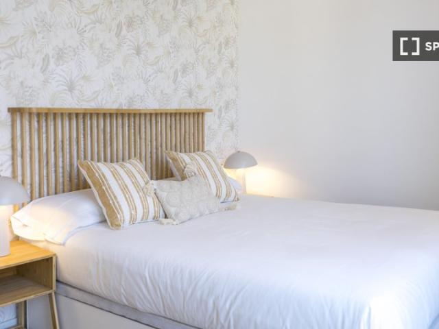Piso de 2 habitaciones en alquiler en La Victoria, Málaga