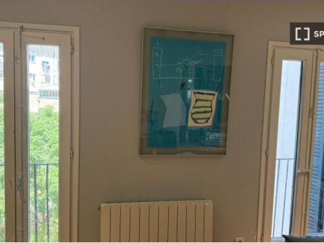 Piso de 2 habitaciones en alquiler en Sant Pere Santa Caterina i la Ribera, gastos incluidos