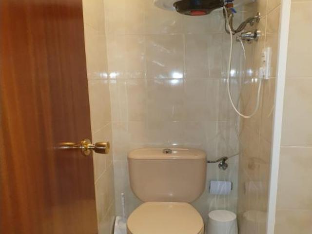 ¡PISO DE 2 HABITACIONES EN EL CENTRO DE GRANADA!