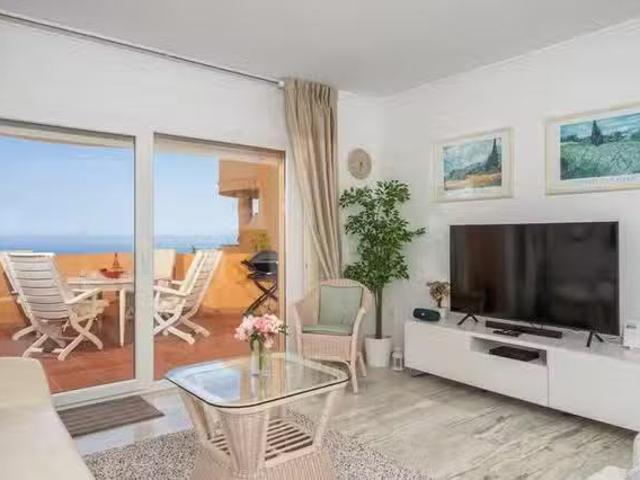 Piso de 2 habitaciones en Sitio de Calahonda