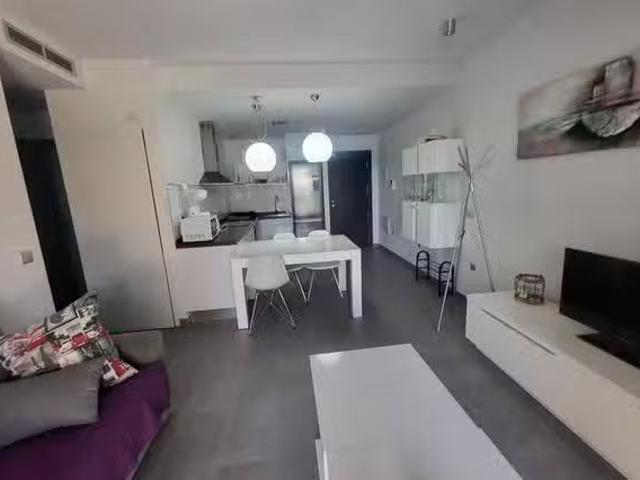 Piso de 2 habitaciones en Torre La Mata