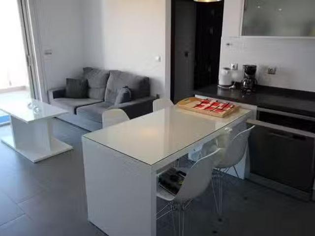Piso de 2 habitaciones en Torre La Mata