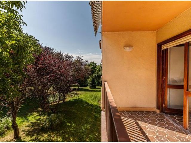 Piso de 3 dormitorios con terraza, garaje y piscina | Alquiler temporal en El Escorial