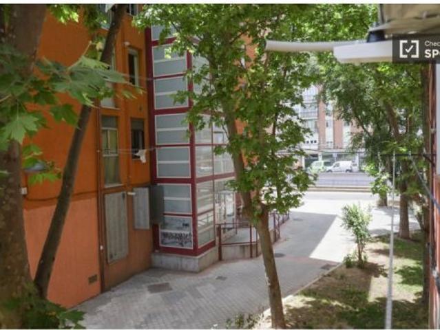 Piso de 3 dormitorios en alquiler en Latina