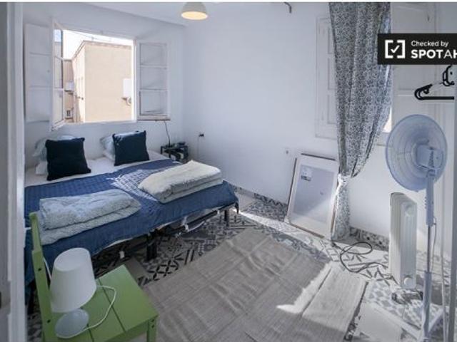 Piso de 3 dormitorios en alquiler en La Creu Del Grau, Valencia