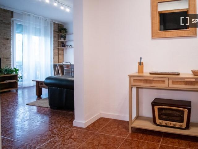 Piso de 3 dormitorios en alquiler en Russafa, Valencia