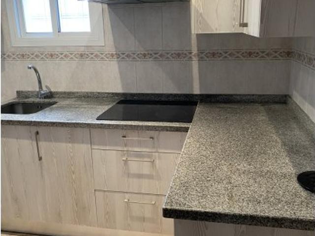 Piso de 3 dormitorios en alquiler en Triana, Sevilla