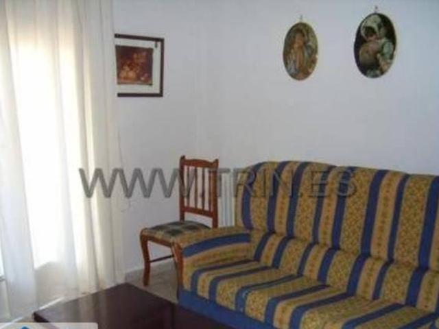 Piso de 3 dormitorios Para estudiantes