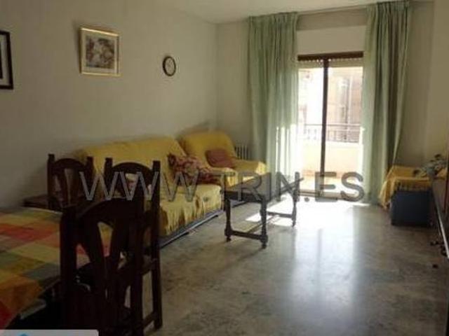 Piso de 3 dormitorios terraza al exterior