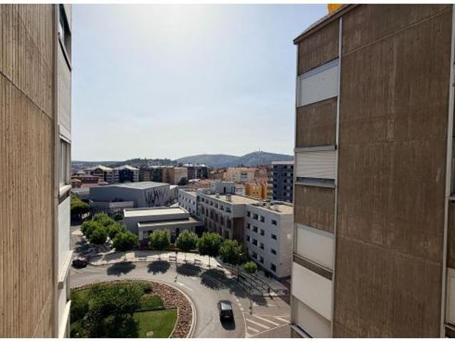 Piso de 3 dormitorios y vistas a la Alameda en el emblemático Edificio Búnker