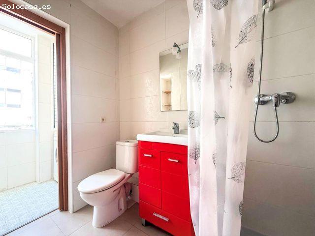 PISO DE 3 DORMITORIOS Y BALCON EN VENTA EN SANT CARLES DE LA RÀPITA