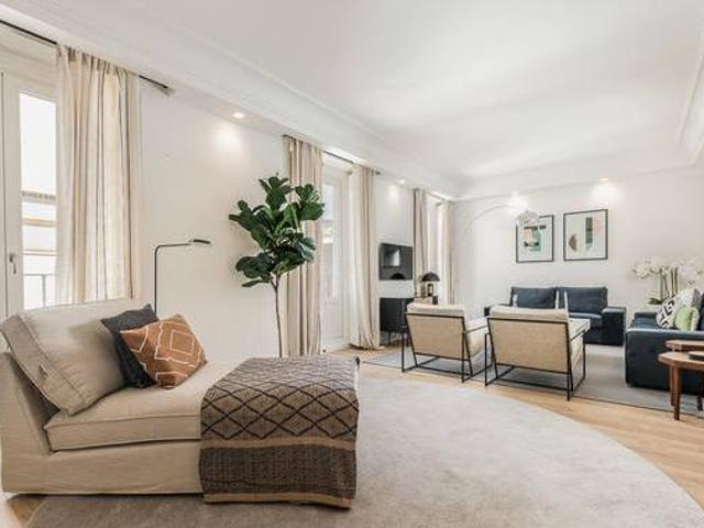 Piso de 3 Dormitorios y Diseño Contemporáneo