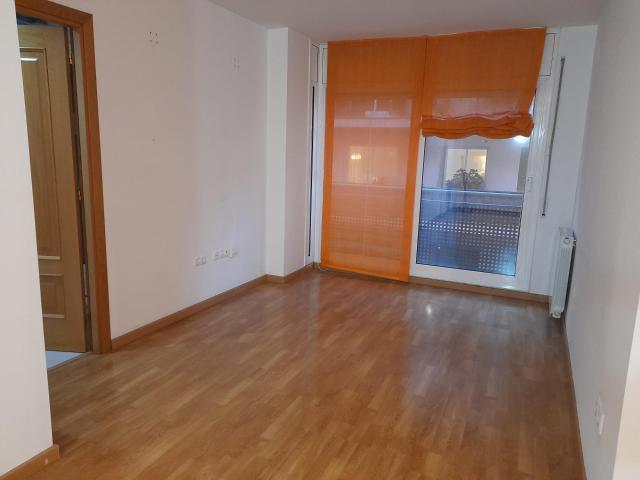 Piso de 3 hab. muy cerca de la playa en la Havana de Mataró