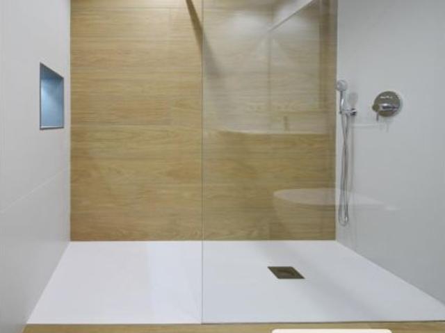 Piso de 3 habitaciones, acabado de reformar y en el centro de Berga