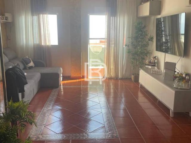 PISO DE 3 HABITACIONES EN ADEJE CON VISTAS AL MAR Y MONTAÑA