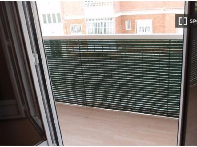Piso de 3 habitaciones en alquiler en Alicante, gastos incluidos