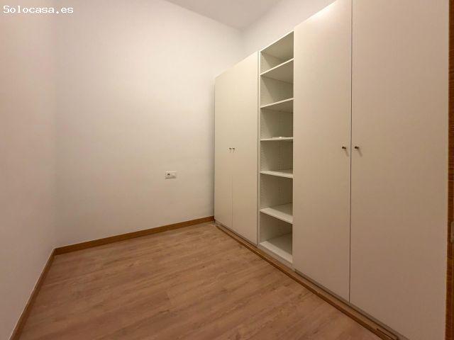 Piso de 3 habitaciones en alquiler en Calle Císcar