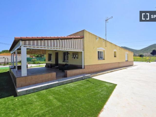 Piso de 3 habitaciones en alquiler en Cartagena