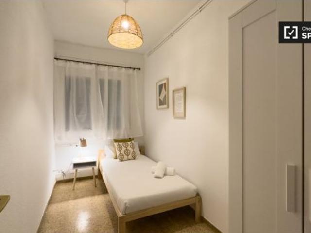 Piso de 3 habitaciones en alquiler en El Clot, gastos incluidos