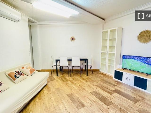Piso de 3 habitaciones en alquiler en El Grau, Valencia