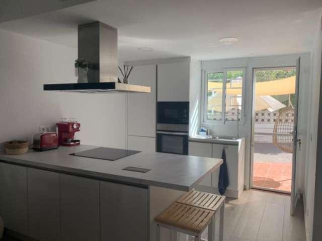 Piso de 3 habitaciones en alquiler en El Perellonet, Valencia