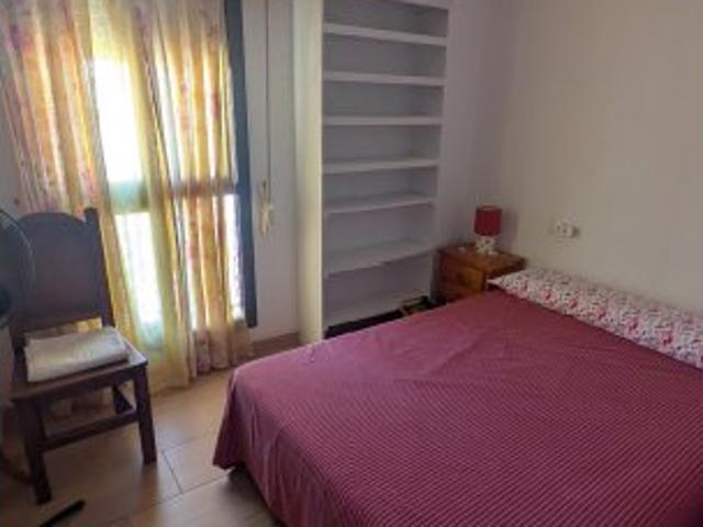 Piso de 3 habitaciones en alquiler en Elche