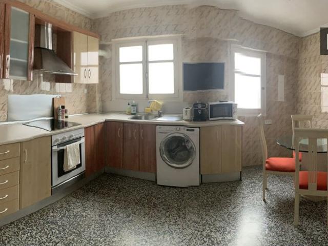 Piso de 3 habitaciones en alquiler en Pinedo, Valencia