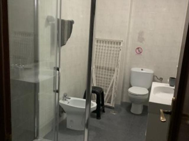 Piso de 3 habitaciones en alquiler en Santander