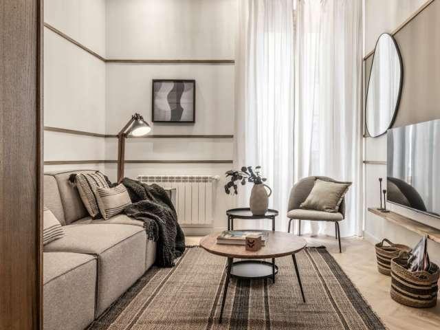 Piso de 3 habitaciones en alquiler en Trafalgar, Madrid