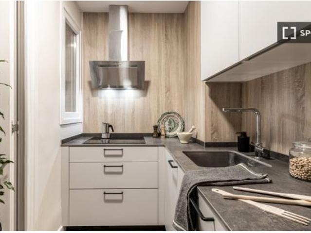 Piso de 3 habitaciones en alquiler en Trafalgar, Madrid