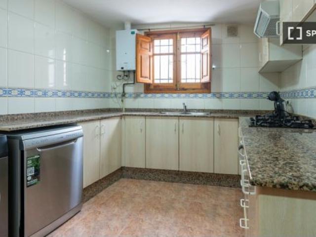 Piso de 3 habitaciones en alquiler en Valencia