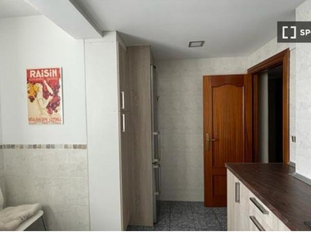Piso de 3 habitaciones en alquiler en Zaragoza, gastos incluidos