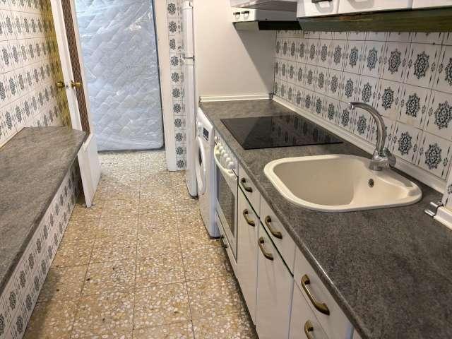 Piso de 3 habitaciones en alquiler en Zaragoza