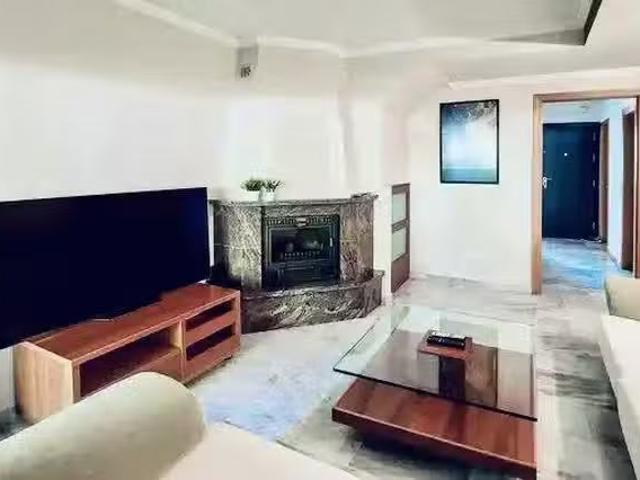 Piso de 3 habitaciones en Calle Albatros Local 4