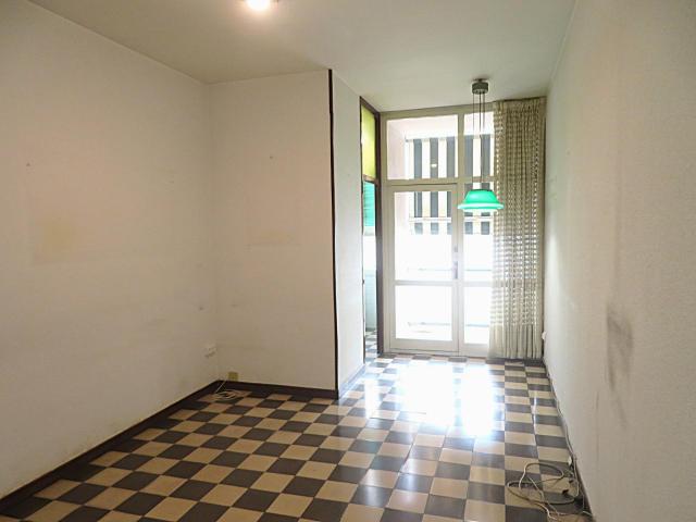 PISO DE 3 HABITACIONES EN EL GUINARDO PARA REFORMAR