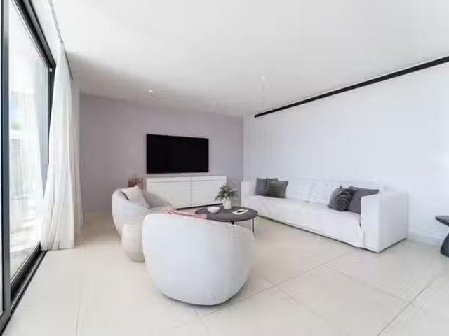 Piso de 3 habitaciones en Higeron