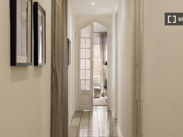 Piso de 3 habitaciones en la Nova Esquerra de l'Eixample