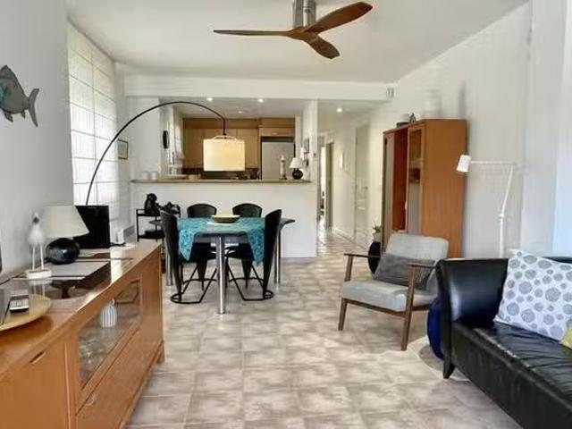 Piso de 3 habitaciones en Pals