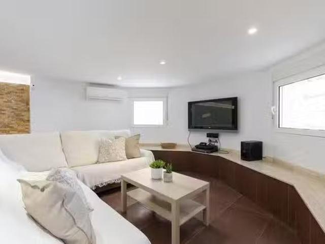 Piso de 3 habitaciones en Quesada