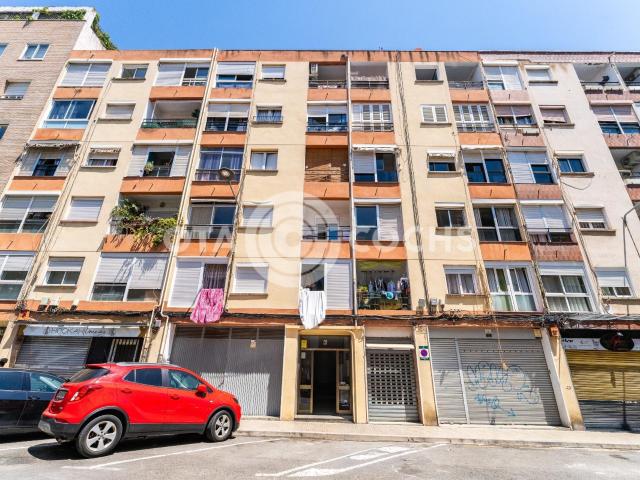 PISO DE 3 HABITACIONES EN REUS