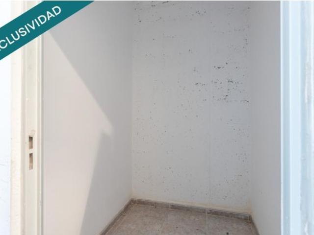 PIso de 3 habitaciones, 2 baños y 2 trasteros