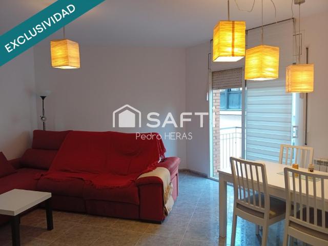 PIso de 3 habitaciones, 2 baños y 2 trasteros